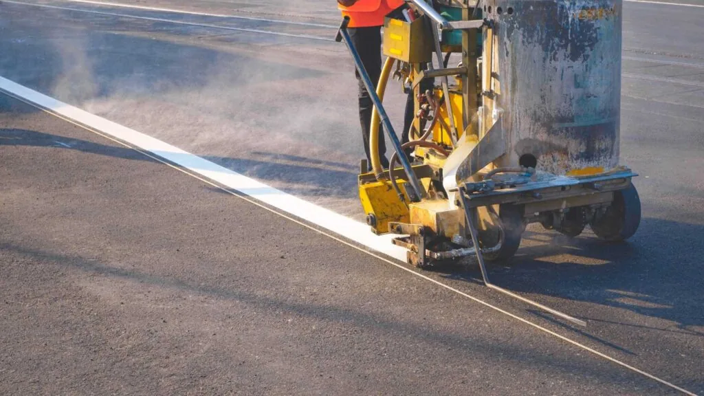 Thermoplastic-Line-Striping